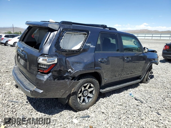 2019 Toyota 4Runner SR5 with VIN JTEBU5JR6K5675926, listed as a Copart auction lot 61691815 with 86,346 mi miles and Clean title. Bid and sale history available at DreamBid. Image 3.