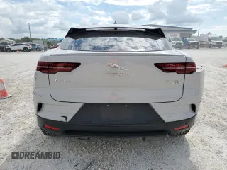 2020 Jaguar I-Pace S z VIN SADHB2S11L1F79827, wystawiony jako Copart lot #67373213 z przebiegiem 8198 mil mil oraz . Historia ofert i sprzedaży dostępna na DreamBid. Obrazek 6.