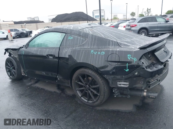2019 Ford Mustang EcoBoost z VIN 1FA6P8TH2K5143582, wystawiony jako IAAI lot #42172259 z przebiegiem 53 614 mil mil oraz . Historia ofert i sprzedaży dostępna na DreamBid. Obrazek 15.