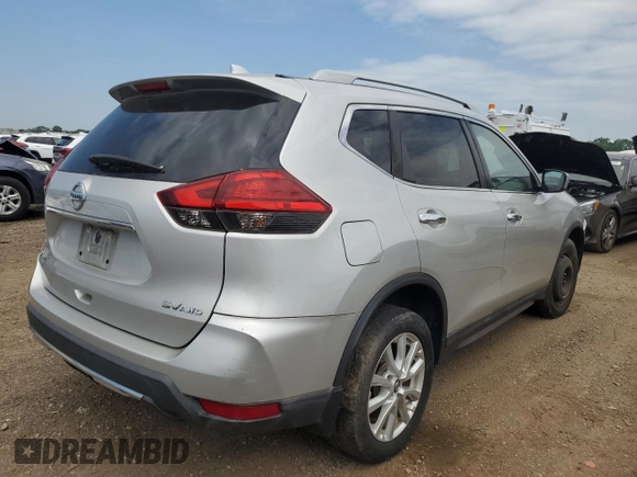 2017 Nissan Rogue SV с VIN 5N1AT2MVXHC741775, выставлен на аукционе Copart как лот 59935235 с пробегом Не указан миль и Чистый • Clean title. История ставок и продаж доступна на DreamBid. Изображение 3.
