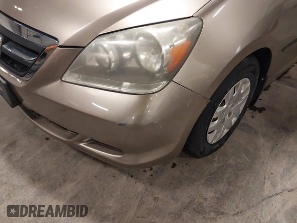2006 Honda Odyssey LX with VIN 5FNRL38256B113667, listed as a IAAI auction lot 41856860 with 142,031 mi miles. Bid and sale history available at carsss.com. Image 19.