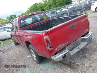 2005 GMC Canyon z VIN 1GTCS198558131522, wystawiony jako IAAI lot #42356164 z przebiegiem 347 792 mil mil oraz . Historia ofert i sprzedaży dostępna na DreamBid. Obrazek 3.