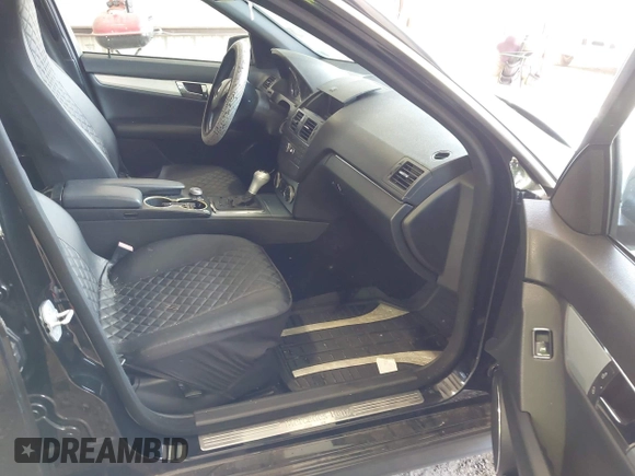 2010 Mercedes-Benz C 300 Sport with VIN WDDGF5EBXAR105040, listed as a IAAI auction lot 42707596 with 171,128 mi miles and . Bid and sale history available at DreamBid. Image 5.