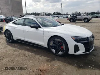 2022 Audi RS e-tron GT z VIN WAUAHBFW1N7900678, wystawiony jako Copart lot #50043505 z przebiegiem 23 064 mil mil oraz Szkody całkowita. Historia ofert i sprzedaży dostępna na DreamBid. Obrazek 4.