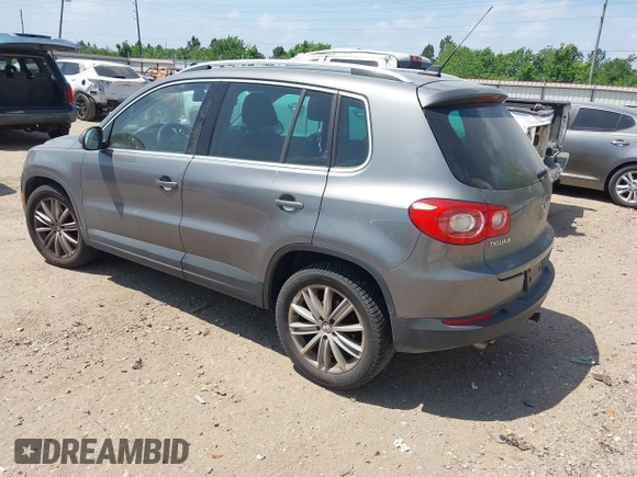 2011 Volkswagen Tiguan SEL w/Premium Navi with VIN WVGAV7AX0BW550059, listed as a IAAI auction lot 42071719 with 107,341 mi miles and . Bid and sale history available at DreamBid. Image 3.