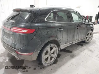 2016 Lincoln MKC Premier with VIN 5LMCJ1D94GUJ18170, listed as a IAAI auction lot 41374020 with 156,591 mi miles and . Bid and sale history available at DreamBid. Image 4.