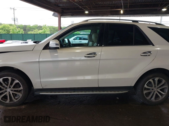 2016 Mercedes-Benz GLE 350 with VIN 4JGDA5HB9GA749395, listed as a IAAI auction lot 42346054 with 218,969 mi miles and . Bid and sale history available at DreamBid. Image 14.
