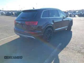 2019 Audi Q7 Prestige с VIN WA1VAAF73KD042987, выставлен на аукционе IAAI как лот 41744318 с пробегом 52 581 миль миль и . История ставок и продаж доступна на DreamBid. Изображение 4.