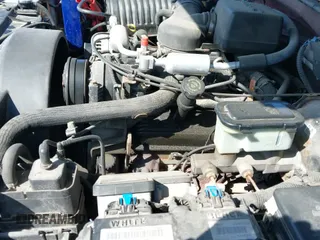 1999 Chevrolet Suburban с VIN 1GNFK16R4XJ383906, выставлен на аукционе IAAI как лот 41899666 с пробегом 268 668 миль миль и . История ставок и продаж доступна на DreamBid. Изображение 12.