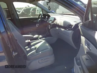 2020 Honda Pilot Elite with VIN 5FNYF6H02LB054348, listed as a IAAI auction lot 42302525 with 43,916 mi miles and . Bid and sale history available at DreamBid. Image 5.