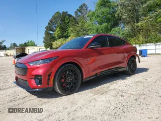 2023 Ford Mustang Mach-E GT z VIN 3FMTK4SX1PMA45329, wystawiony jako Copart lot #54649955 z przebiegiem 10 632 mil mil oraz Szkody całkowita. Historia ofert i sprzedaży dostępna na DreamBid. Obrazek 1.