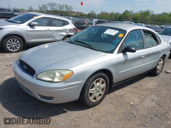 2006 Ford Taurus SE with VIN 1FAFP53U66A101635, listed as a IAAI auction lot 42067998 with 208,734 mi miles. Bid and sale history available at carsss.com. Image 6.