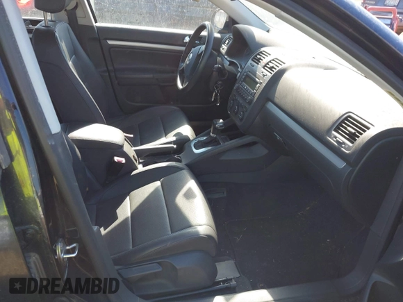 2005 Volkswagen Jetta 2.5L with VIN 3VWRF71K25M602057, listed as a IAAI auction lot 42688586 with 79,769 mi miles and . Bid and sale history available at DreamBid. Image 5.