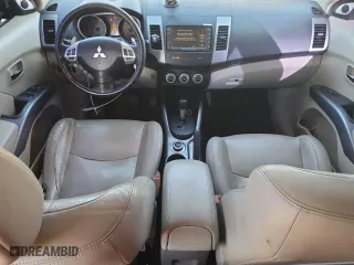 2008 Mitsubishi Outlander XLS with VIN JA4MT41X38Z008705, listed as a Copart auction lot 86807564 with 254,085 mi miles and Salvage Title. Bid and sale history available at carsss.com. Image 8.