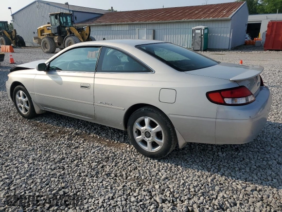 2000 Toyota Solara SE z VIN 2T1CF28P5YC267645, wystawiony jako Copart lot #60543605 z przebiegiem 58 938 mil mil oraz Szkoda całkowita • Salvage title. Historia ofert i sprzedaży dostępna na DreamBid. Obrazek 2.