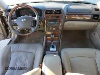 2005 Hyundai XG with VIN KMHFU45E75A406011, listed as a Copart auction lot 84113534 with 98,115 mi miles and Non Repairable. Bid and sale history available at carsss.com. Image 8.