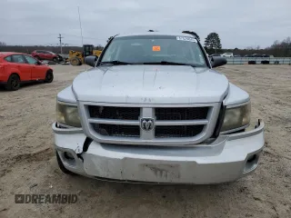 2010 Dodge Dakota Bighorn/Lonestar z VIN 1D7CE3GK3AS202401, wystawiony jako Copart lot #87529045 z przebiegiem 175 258 mil mil oraz Czysty tytuł • Clean title. Historia ofert i sprzedaży dostępna na DreamBid. Obrazek 5.