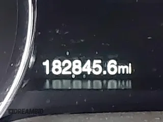 2018 Ford Expedition Limited with VIN 1FMJU1KT4JEA48574, listed as a IAAI auction lot 41588696 with 182,845 mi miles. Bid and sale history available at carsss.com. Image 15.