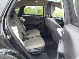 2020 Ford Escape SE z VIN 1FMCU9G69LUB29301, wystawiony jako IAAI lot #42382811 z przebiegiem 55 197 mil mil oraz . Historia ofert i sprzedaży dostępna na DreamBid. Obrazek 8.