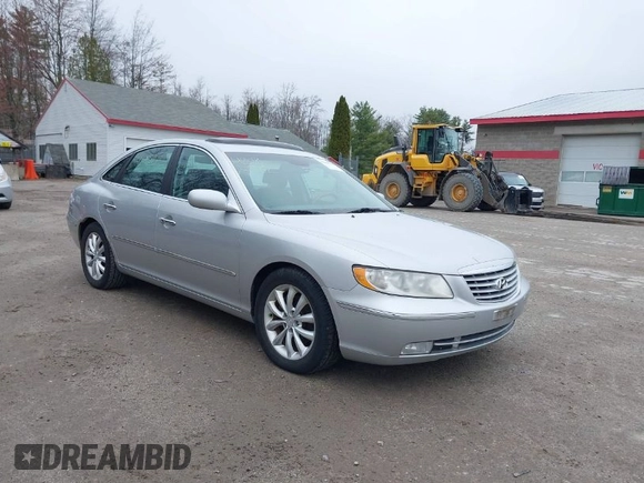 2006 Hyundai Azera SE z VIN KMHFC46F46A077702, wystawiony jako IAAI lot #42088782 z przebiegiem 103 033 mil mil oraz . Historia ofert i sprzedaży dostępna na DreamBid. Obrazek 1.