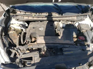 2018 Nissan Murano SV z VIN 5N1AZ2MG7JN175584, wystawiony jako Copart lot #43353675 z przebiegiem Nie podano mil oraz Nie do naprawy • Non repairable. Historia ofert i sprzedaży dostępna na DreamBid. Obrazek 13.