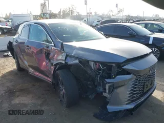 2023 Lexus RX 350 z VIN 2T2BAMBAXPC001221, wystawiony jako IAAI lot #41266016 z przebiegiem 18 978 mil mil oraz . Historia ofert i sprzedaży dostępna na DreamBid. Obrazek 1.