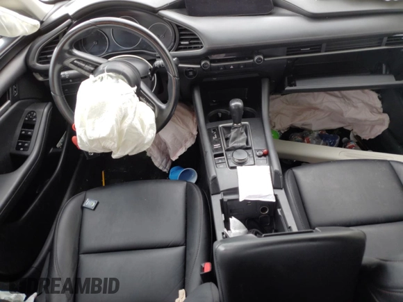 2021 Mazda 3 Select with VIN JM1BPABLXM1323702, listed as a Copart auction lot 58871235 with 84,298 mi miles and Salvage title. Bid and sale history available at DreamBid. Image 8.