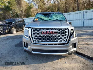 2024 GMC Yukon Denali with VIN 1GKS2DKL4RR123136, listed as a Copart auction lot 87199564 with 17,796 mi miles and Salvage Title. Bid and sale history available at carsss.com. Image 5.