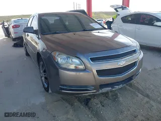2011 Chevrolet Malibu LT w/1LT with VIN 1G1ZC5E10BF269685, listed as a IAAI auction lot 41642500 with 1 mi miles. Bid and sale history available at carsss.com. Image 1.