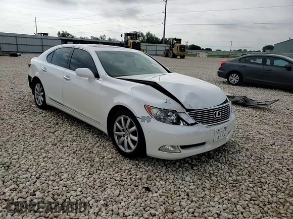 2007 Lexus LS 460 with VIN JTHBL46F375047120, listed as a Copart auction lot 54989575 with 162,926 mi miles and Salvage Title. Bid and sale history available at DreamBid. Image 14.