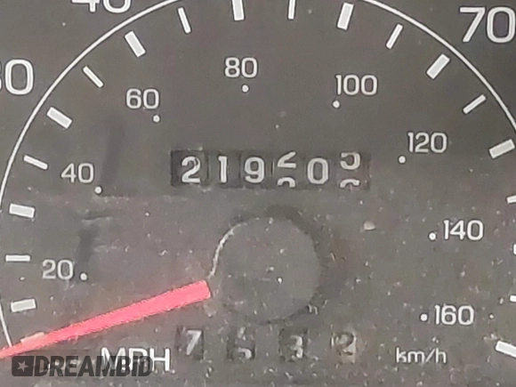 2001 Ford Super Duty F-250 XL with VIN 1FTNW21FX1EA67812, listed as a IAAI auction lot 41380803 with 219,306 mi miles. Bid and sale history available at carsss.com. Image 15.