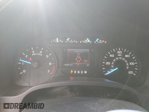 2018 Ford F-150 XL with VIN 1FTMF1EP2JFE34625, listed as a Copart auction lot 45483835 with 193,994 mi miles and Salvage Title. Bid and sale history available at carsss.com. Image 9.
