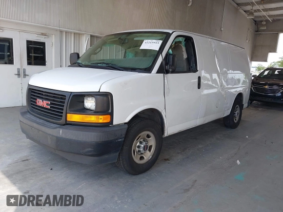 2017 GMC Savana Cargo z VIN 1GTW7AFF4H1149962, wystawiony jako IAAI lot #42215915 z przebiegiem 105 181 mil mil oraz . Historia ofert i sprzedaży dostępna na DreamBid. Obrazek 2.
