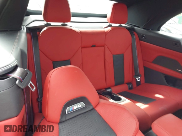 2024 BMW M4 Competition xDrive with VIN WBS33BA0XRCP56759, listed as a IAAI auction lot 42428050 with 5,682 mi miles and . Bid and sale history available at DreamBid. Image 8.