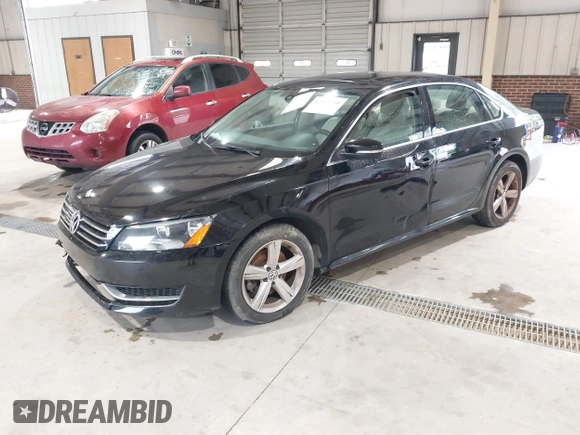 2013 Volkswagen Passat SE с VIN 1VWBH7A35DC134295, выставлен на аукционе IAAI как лот 42358750 с пробегом 144 732 миль миль и . История ставок и продаж доступна на DreamBid. Изображение 2.