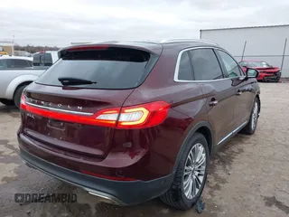 2017 Lincoln MKX Reserve with VIN 2LMPJ6LR1HBL43659, listed as a IAAI auction lot 41480654 with 100,677 mi miles. Bid and sale history available at carsss.com. Image 4.
