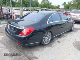 2016 Mercedes-Benz S 550 with VIN WDDUG8CB5GA222424, listed as a IAAI auction lot 40413820 with 125,802 mi miles and . Bid and sale history available at carsss.com. Image 4.