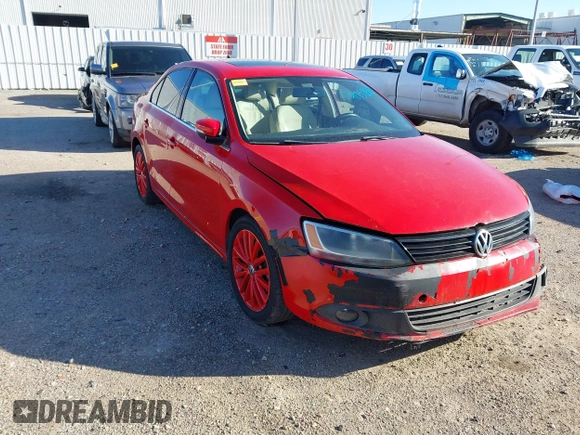 2011 Volkswagen Jetta SEL with VIN 3VWLX7AJ2BM377936, listed as a IAAI auction lot 41758563 with 171,633 mi miles and . Bid and sale history available at DreamBid. Image 1.