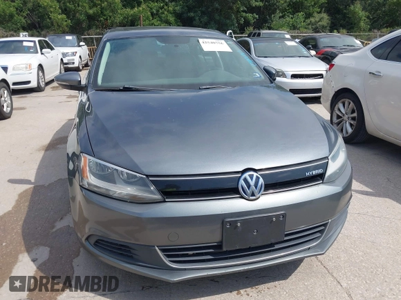 2013 Volkswagen Jetta Hybrid SE с VIN 3VW637AJ5DM263330, выставлен на аукционе IAAI как лот 42540756 с пробегом 109 164 миль миль и . История ставок и продаж доступна на DreamBid. Изображение 6.