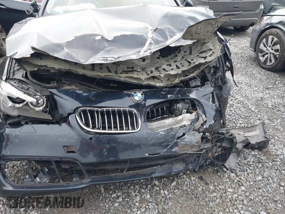 2015 BMW 5 Series 528i z VIN WBA5A5C55FD516330, wystawiony jako IAAI lot #41622021 z przebiegiem 140 455 mil mil oraz . Historia ofert i sprzedaży dostępna na DreamBid. Obrazek 6.