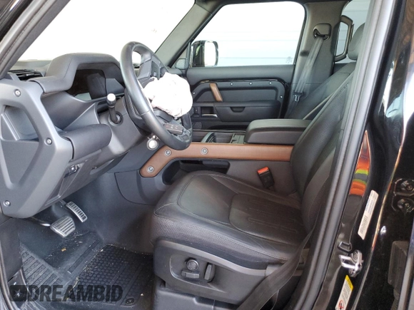 2020 Land Rover Defender X z VIN SALEX7EU7L2021063, wystawiony jako Copart lot #67714994 z przebiegiem 35 534 mil mil oraz Szkoda całkowita • Salvage title. Historia ofert i sprzedaży dostępna na DreamBid. Obrazek 7.