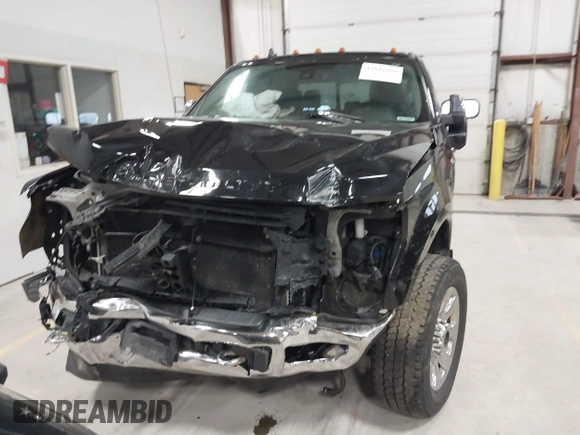 2019 Ford F-250 XL z VIN 1FT7W2BT9KEG37734, wystawiony jako IAAI lot #42042880 z przebiegiem 119 771 mil mil oraz . Historia ofert i sprzedaży dostępna na DreamBid. Obrazek 13.
