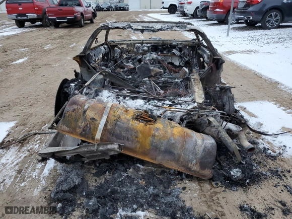 1987 Chevrolet Corvette with VIN 1G1YY2180H5113000, listed as a Copart auction lot 83015414 with 0 mi miles and Salvage Title. Bid and sale history available at carsss.com. Image 6.