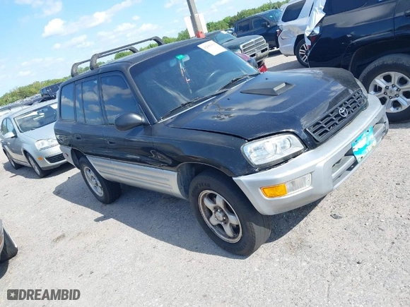 1998 Toyota RAV4 with VIN JT3GP10V7W7037711, listed as a IAAI auction lot 42081313 with 233,554 mi miles. Bid and sale history available at carsss.com. Image 1.