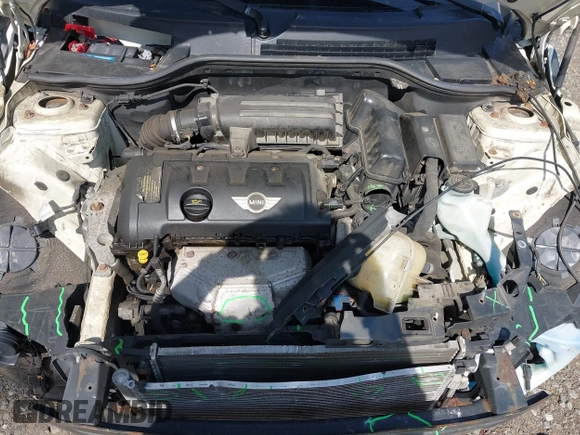2013 MINI Convertible with VIN WMWZN3C58DT135598, listed as a IAAI auction lot 42122817 with 120,638 mi miles and . Bid and sale history available at DreamBid. Image 10.