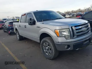 2009 Ford F-150 XL z VIN 1FTRW148X9FA87492, wystawiony jako IAAI lot #41225961 z przebiegiem 217 675 mil mil oraz . Historia ofert i sprzedaży dostępna na DreamBid. Obrazek 1.