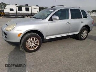 2004 Porsche Cayenne with VIN WP1AA29P54LA23905, listed as a Copart auction lot 46808945 with 232,504 mi miles and Clean Title. Bid and sale history available at carsss.com. Image 1.