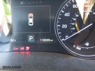 2015 Hyundai Genesis 5.0L with VIN KMHGN4JF3FU079042, listed as a IAAI auction lot 41696557 with 119,939 mi miles. Bid and sale history available at carsss.com. Image 7.