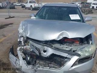 2007 Toyota Camry Hybrid with VIN 4T1BB46K07U017446, listed as a IAAI auction lot 41817127 with 226,068 mi miles. Bid and sale history available at carsss.com. Image 6.