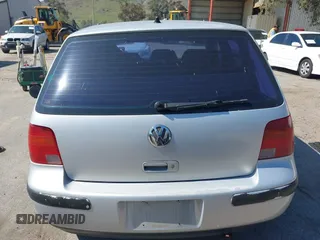 1999 Volkswagen Golf z VIN WVWBA31J0XW484354, wystawiony jako IAAI lot #41653219 z przebiegiem 255 725 mil mil oraz . Historia ofert i sprzedaży dostępna na DreamBid. Obrazek 16.